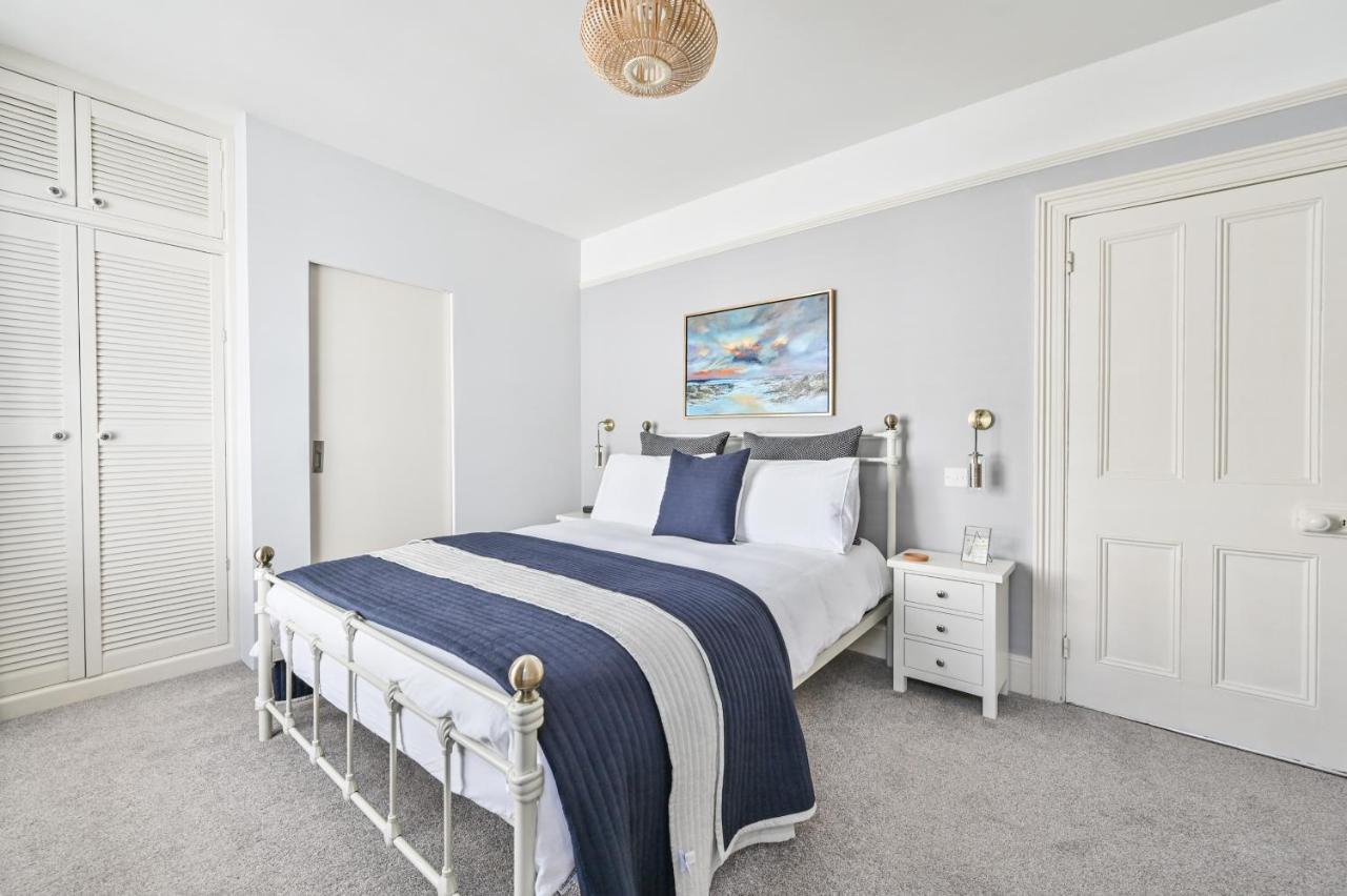 Luxury Georgian Townhouse Moments From The Harbour * Looe